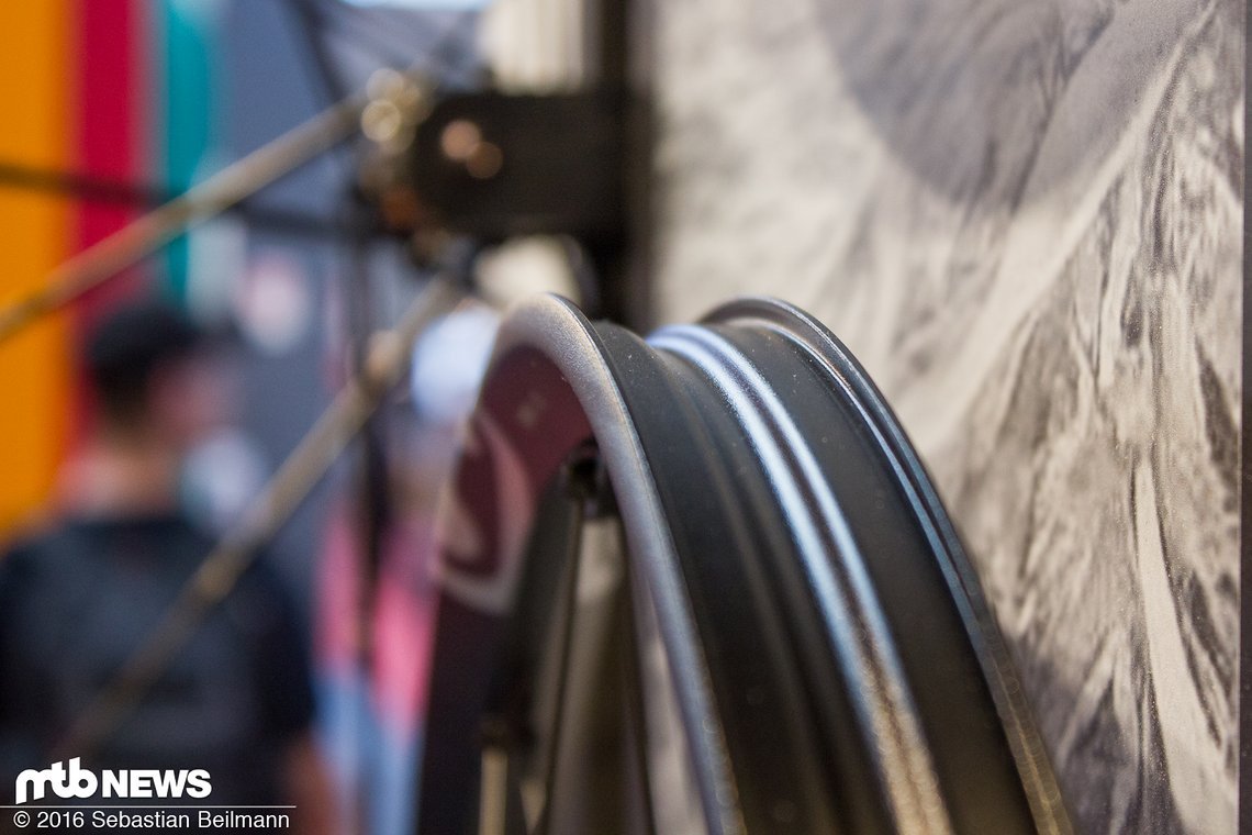 Die neuen Crankbrothers-Felgen folgen dem Trend und werden breiter Die neuen Crankbrothers-Felgen folgen dem Trend und werden breiter