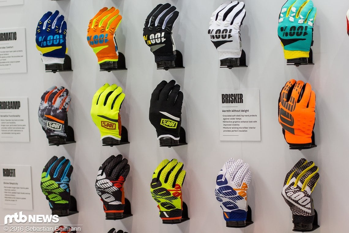 Neu sind die Ridecamp Handschuhe, auch als Damenversion erhältlich Neu sind die Ridecamp Handschuhe, auch als Damenversion erhältlich